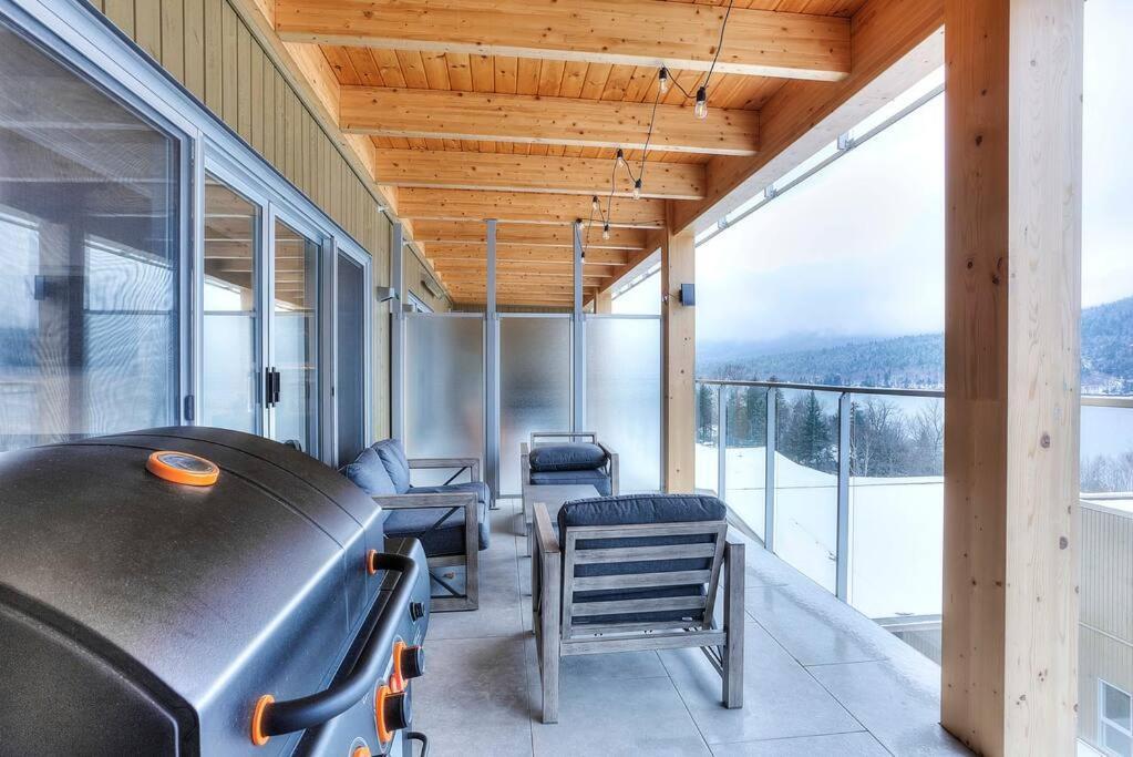 Serenity By The Slopes: Tremblant Waterfront Condo Mont-Tremblant Eksteriør bilde