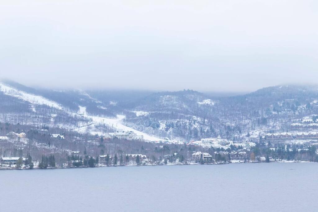 Serenity By The Slopes: Tremblant Waterfront Condo Mont-Tremblant Eksteriør bilde